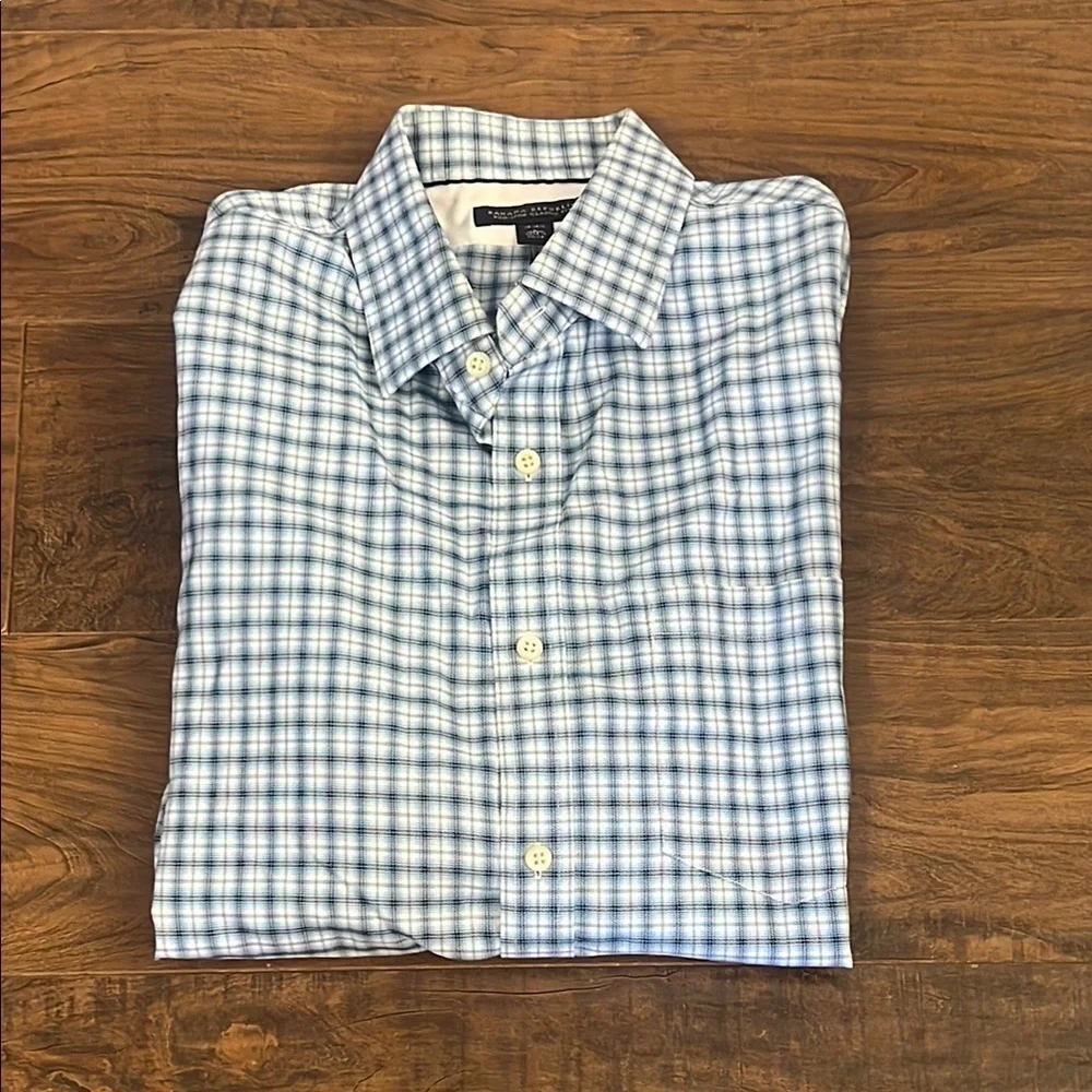 Banana Republic Blue and White Casual Button Down Shirt Sz. L 16-16 1/2